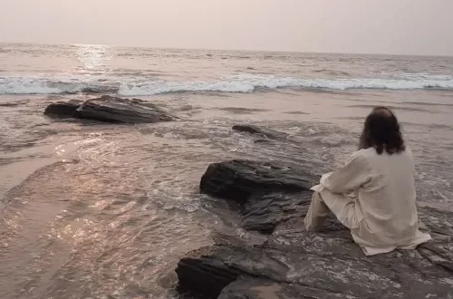 Lessons the Ocean Teaches Every Traveler